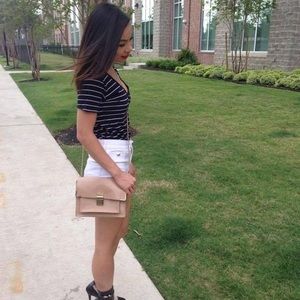 Meet your Posher, Nhung